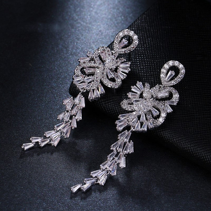 The Elaine Earrings