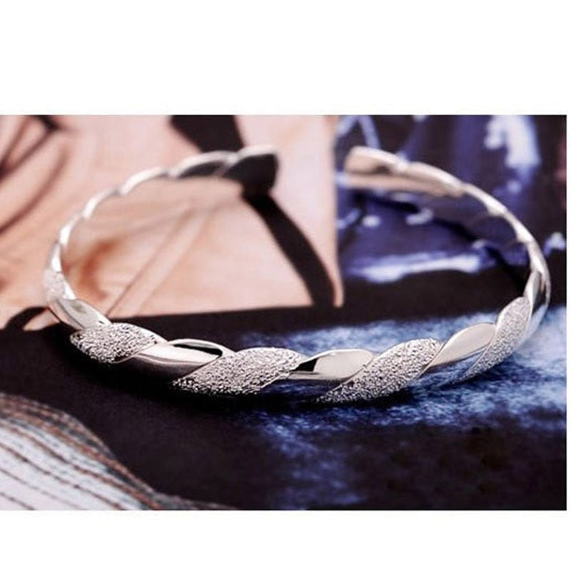 The Xenia Bracelet