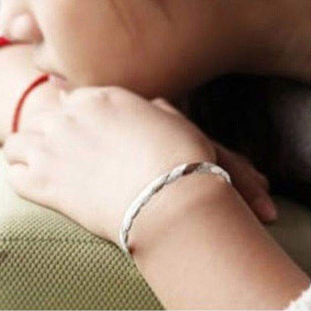 The Xenia Bracelet