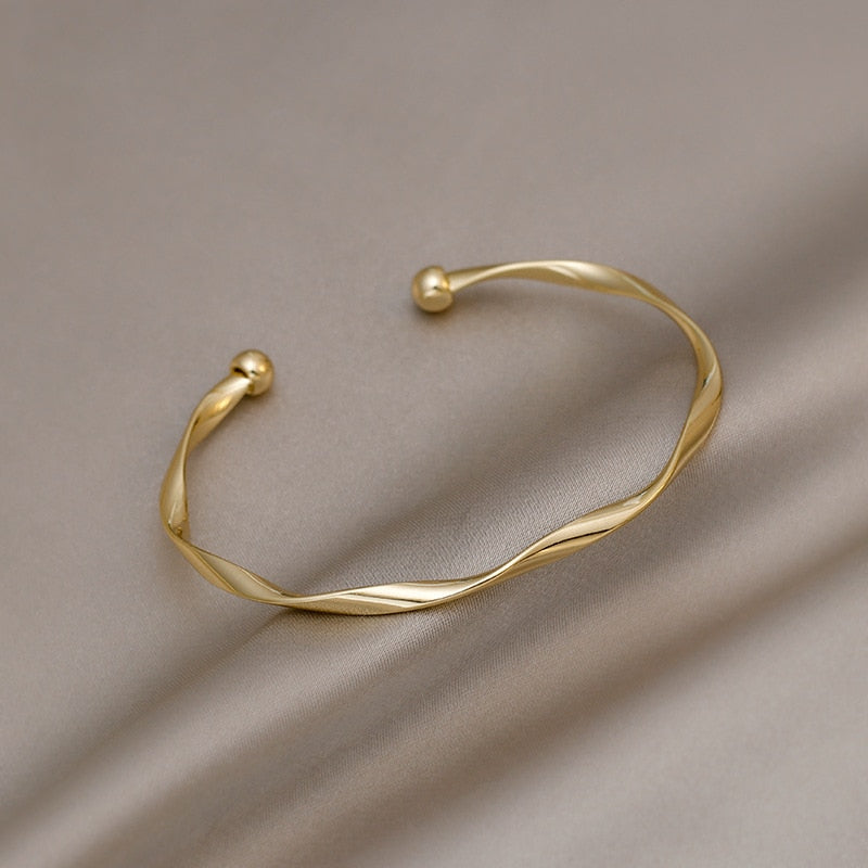 The Onda Bracelet
