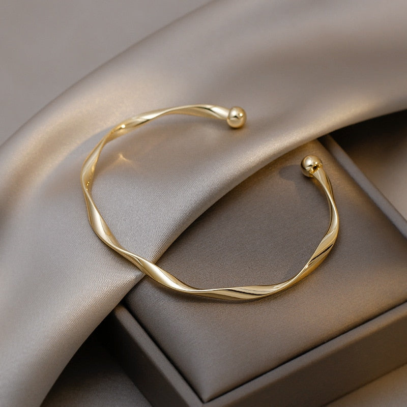 The Onda Bracelet