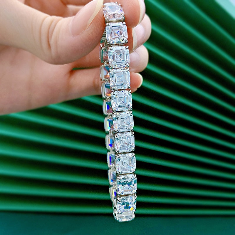 The Isabel Moissanite Bracelet