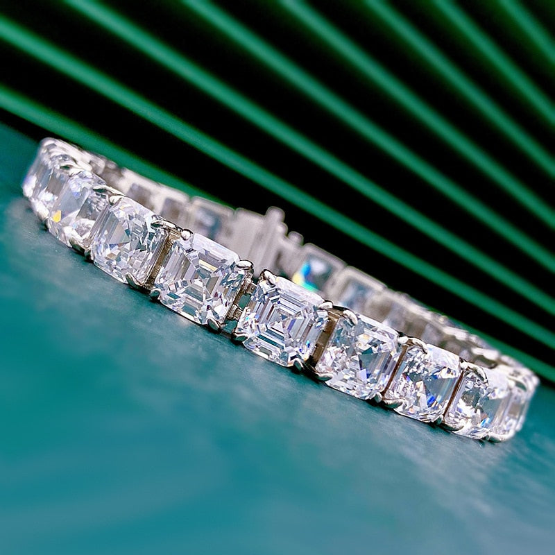 The Isabel Moissanite Bracelet